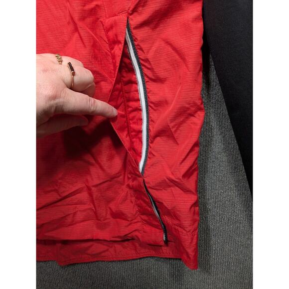Nike Football Windbreaker Hoodie Mens Small Lightweight Player Jacket Red Black - Picture 2 of 12